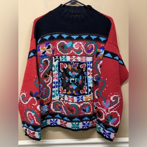 Womens LL Bean Vinatge Wool Knit Sweater Red Black Print Size L - Picture 1 of 5